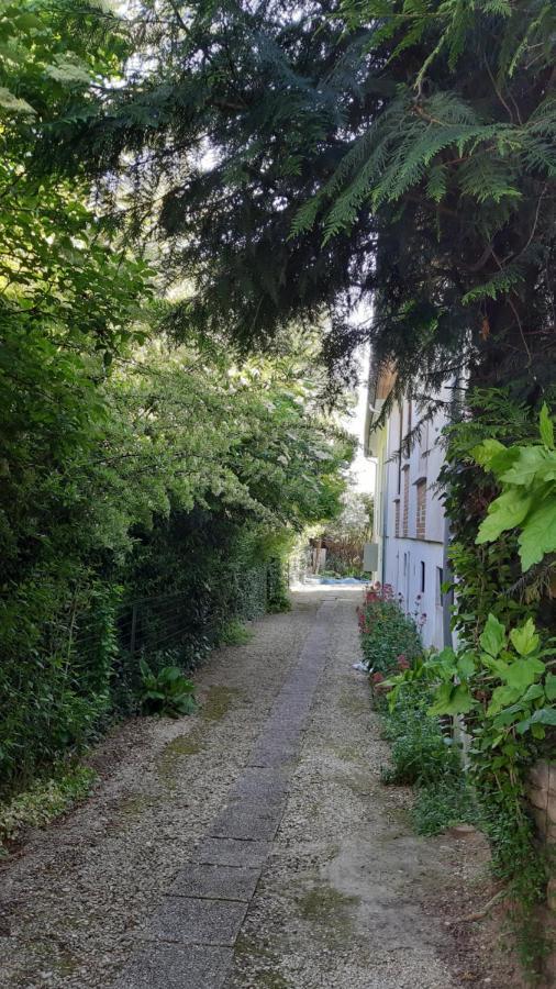 1 Chambre Double "Le Devenir" Saint-Julien-les-Villas Екстер'єр фото